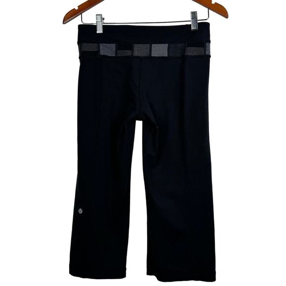 Lululemon Groove Crop Black Quilting Winter Reversible Legging Size 6 - Picture 7 of 12